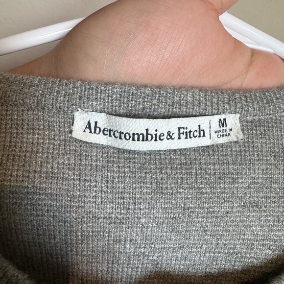 Abercrombie and fitch  gray Cardigan with Gold Buttons - Picture 4 of 9